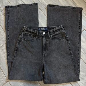 Hollister - black ultra high rise wide leg jeans size 3